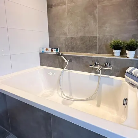 Semesterbostad Zicht Op Valkenburg Schin op Geul